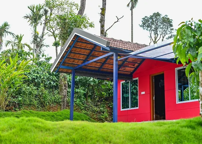 Red Roof Resort - Pool, Home Food, Coffee Estate, Near To Falls & Trekking